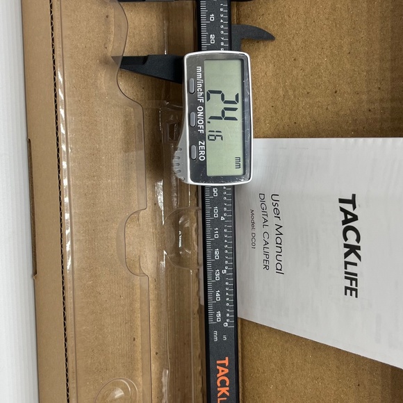 Digital Caliper 6 Inch with Larger LCD Display, Inch/Fractions/Millimeter - Picture 7 of 7